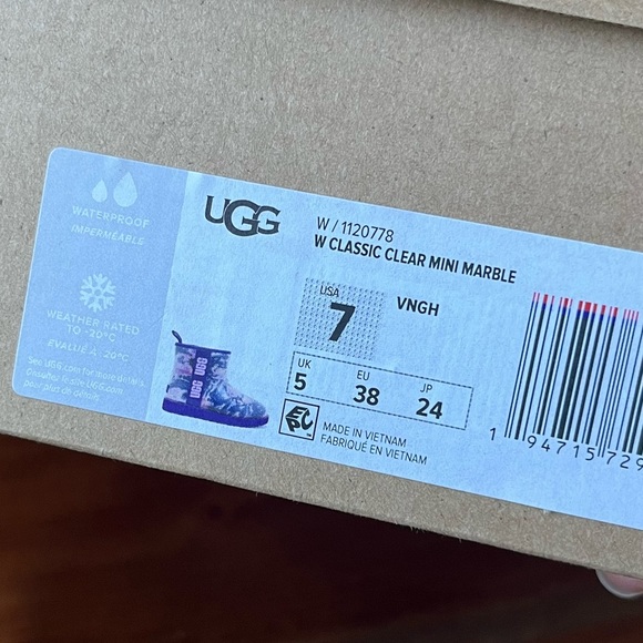 UGG CLASSIC CLEAR MINI WATERPROOF WEATHERPROOF PINK & PURPLE MARBLE BOOTS - Picture 2 of 16